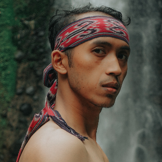 profile-image
