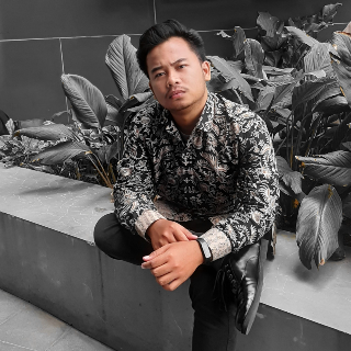 profile-image
