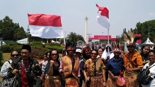 MUTIARA HITAM DARI TIMUR