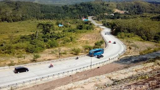 Misteri Gunung Menangis