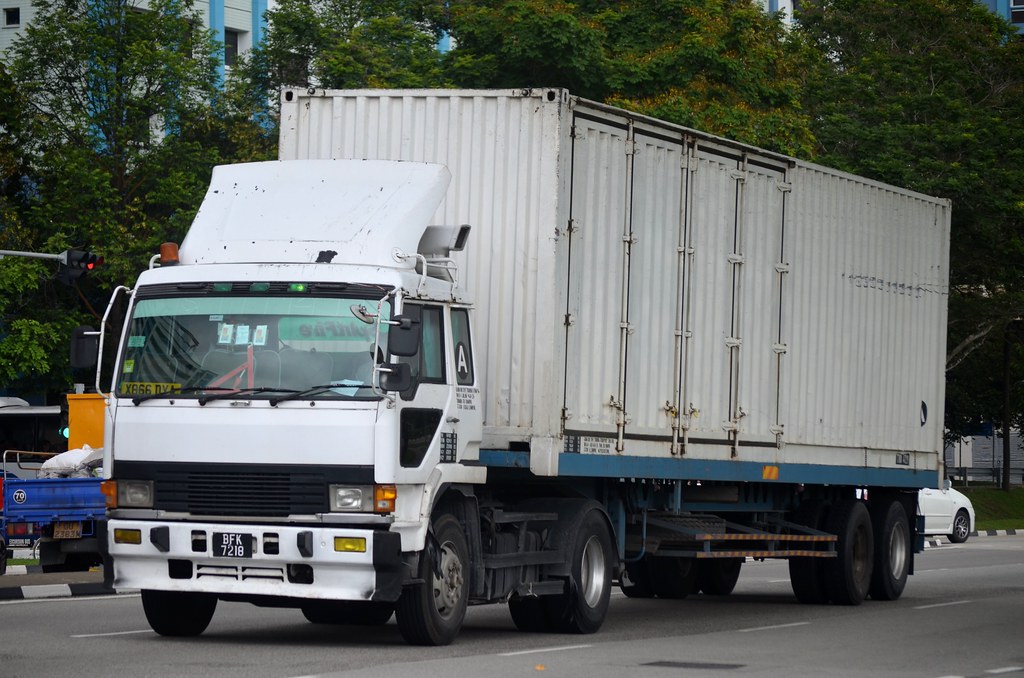 Tepatnya Cara Memasang Grafik Truk
