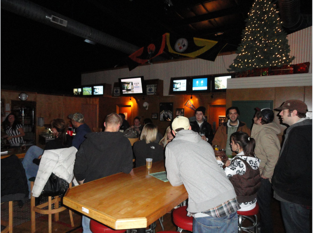 Legends Bistro Bali: Where Every Sports Fan Feels at Home